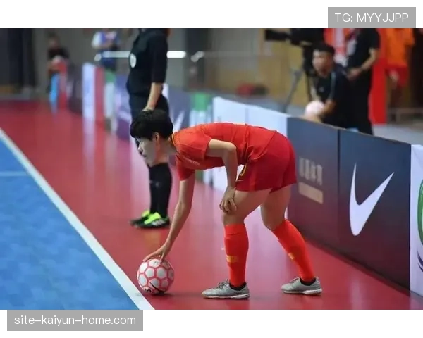 界外球判定规则详解：关键判定条件与裁判执行标准