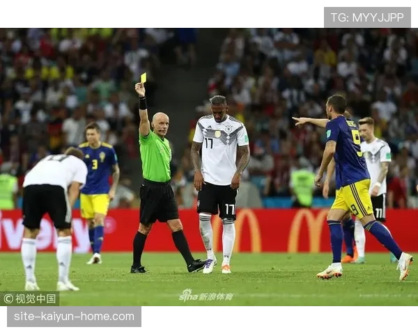 红牌停赛规则详解：直接红牌与两黄变一红的停赛场次差异