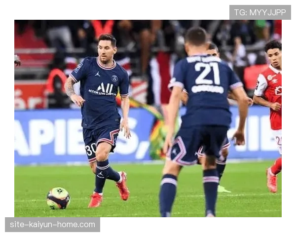 巴黎圣日耳曼缺少核心中锋，近期进攻效率波动，是否影响赛季争冠形势